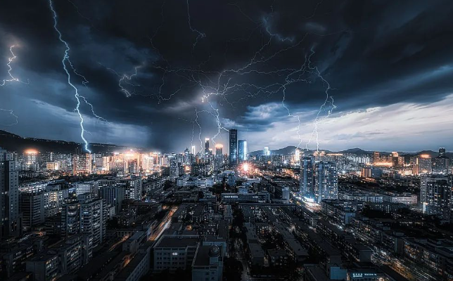 浪涌保护器-雷电形成